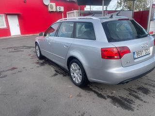 Audi A4 2005.    1.9 tdi