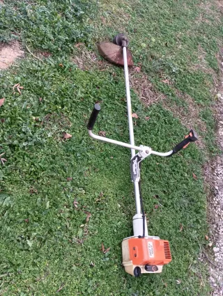 Desbrozadora Stihl FS 220