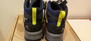 Botas Trekking infantiles Quechua Talla 28