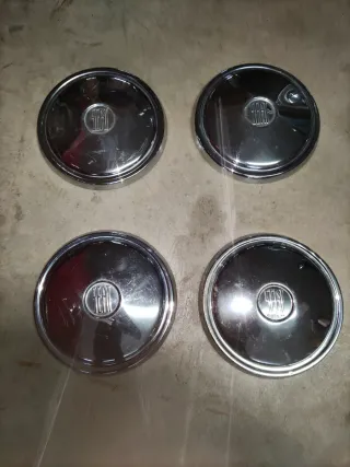 Tapacubos Seat 850 Usados (4 Unidades)