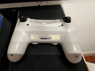 PS4 (PlayStation 4) Negra + Dualshock + cascos