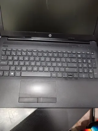 Ordenador portátil HP negro