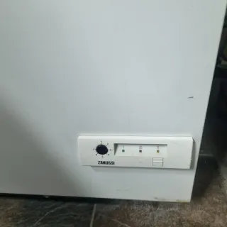 Congelador Zanussi