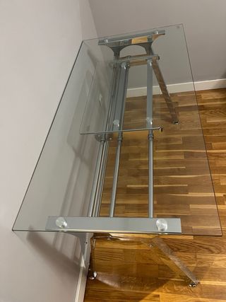 Mesa escritorio cristal y metal