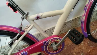 A ESTRENAR! Bici polivalente BTWIN 500 24 pulgadas