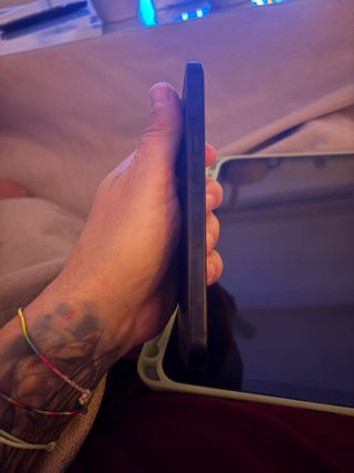 iPhone 16 Pro 128GB Negro