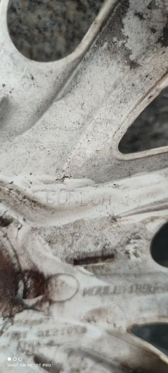 4 tapacubos originales Citroen C2 C3 14" PSA