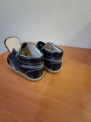 Zapatillas niño velcro negras talla 23