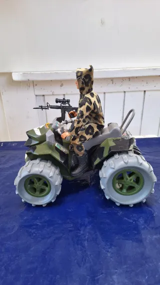 Figura Militar 1:6 con Cuatrimoto ATV