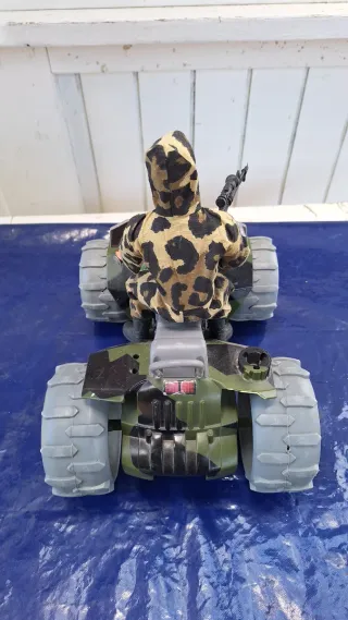 Figura Militar 1:6 con Cuatrimoto ATV