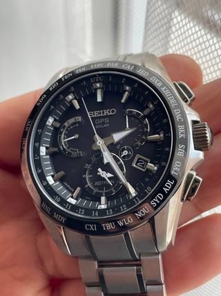Seiko Astron GPS Solar Titanio SSE045J1 Fullset