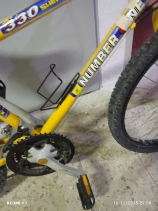 Bicicleta Montaña Amarilla 24'