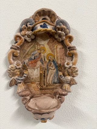 Acquasantiera Madonna Annunciazione Terracotta