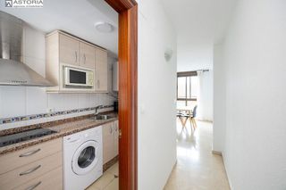 Piso en venta en La Carihuela en Torremolinos