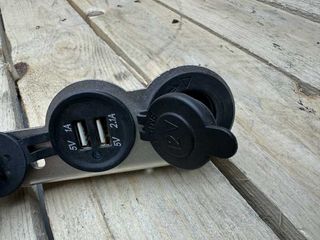 SOPORTE CON 2 TOMAS R1200GS R1250GS