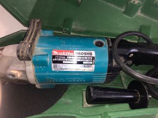 Radial Makita 9609 HB + 25 discos corte