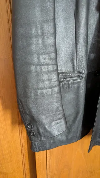 Chaqueta de piel negra para hombre