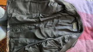 Chaqueta de piel negra para hombre