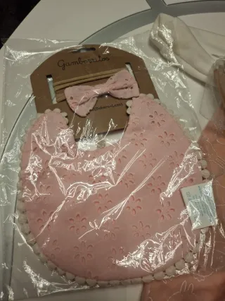 Conjunto Pijama Bebé Rosa y Blanco