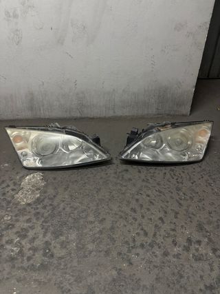 Focos Ford Mondeo 2003