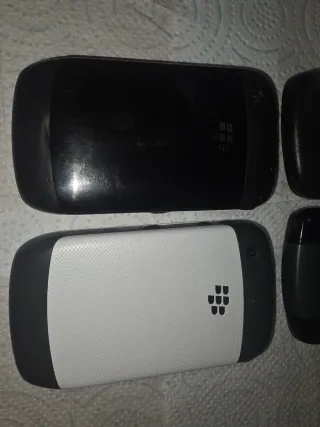 4 BlackBerry Móviles
