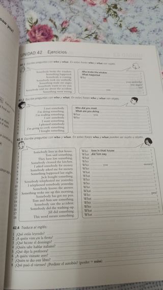 Essential Grammar in Use Spanish Edition with A...