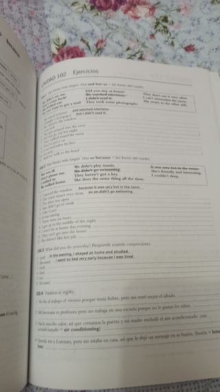 Essential Grammar in Use Spanish Edition with A...