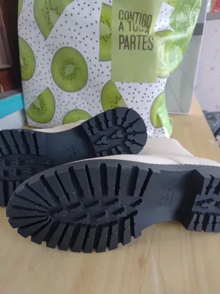 Botas mujer talla 40 blancas y negras