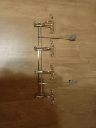 Colgador de pared metálico