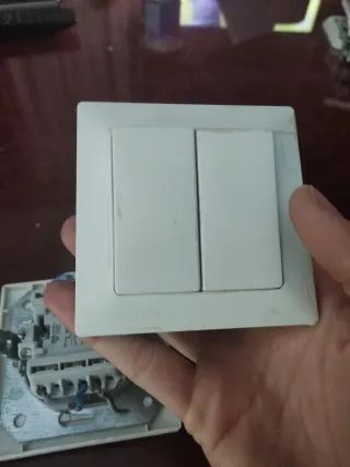 Interruptor Doble Siemens