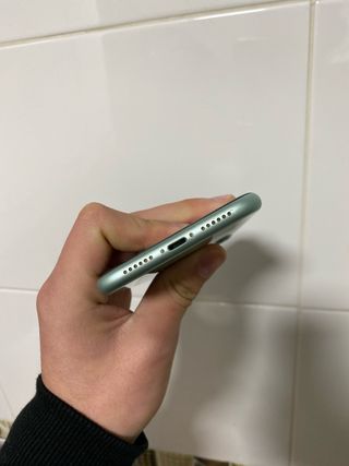 iPhone 11 Verde