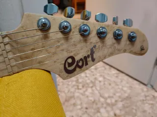 Cort G290 FAT Guitarra Eléctrica