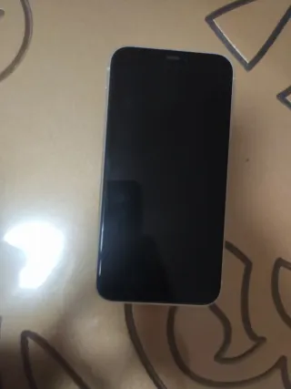 iPhone 11 + AirPods Originales