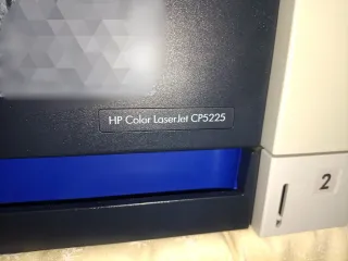 HP Color LaserJet CP5225 Impresora