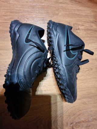 Botas Fútbol Nike Legend 10 Talla 40.5 Nuevas