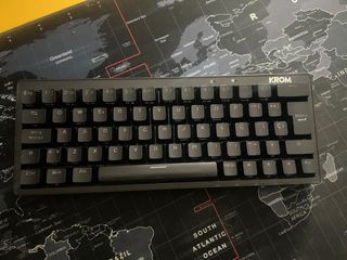 Teclado Mecánico Krom Kreator RGB Hot-Swap