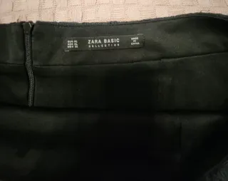 Falda midi Zara floral encaje negro