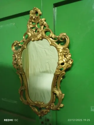 Espejo antiguo dorado barroco