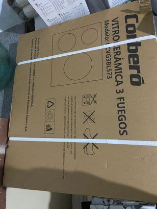 Placa Vitrocerámica Corberó 3 fuegos