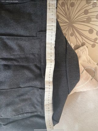 Conjunto Abrigo y Pantalón Zara Gris