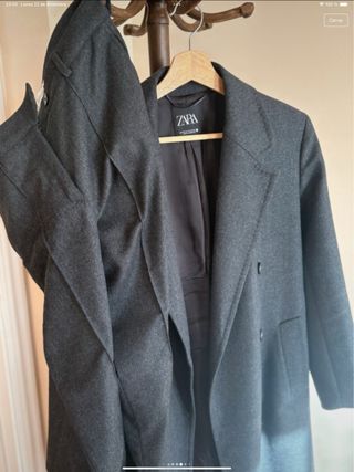 Conjunto Abrigo y Pantalón Zara Gris