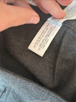 Conjunto Abrigo y Pantalón Zara Gris
