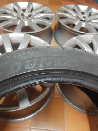 Llantas 19 Jaguar y 2 neumaticos Dunlop 245/40/r19