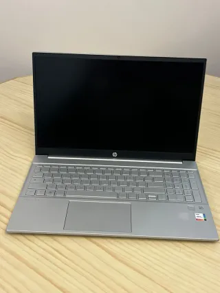 Portátil HP Pavilion 15 Ryzen 7 512GB 15.6 FJD