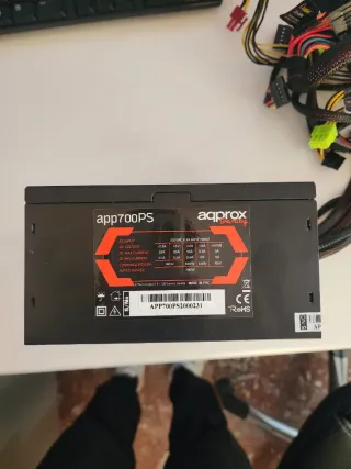 Tarjeta Gráfica Gigabyte GTX 1660 Ti + Fuente