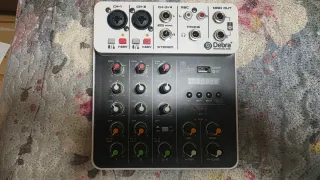 Mixer/Interfaccia DEBRA 4 Canali Bluetooth 48V