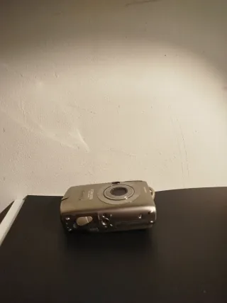 Canon IXUS 900 Ti Cámara Digital Plata