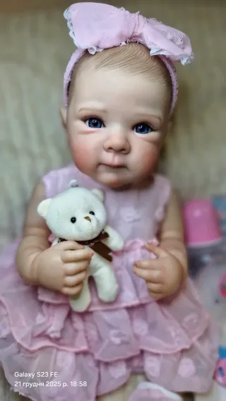 Muñeca estilo reborn 47cm, Cuerpo de vinilo