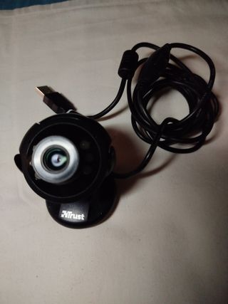 Webcam Trust Spotlight Pro con LED