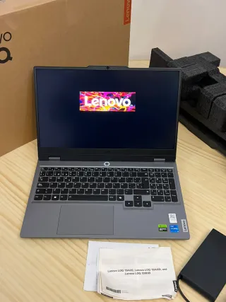 Portátil Lenovo LOQ 15IAX9 I5 512GB GeForce RTX .